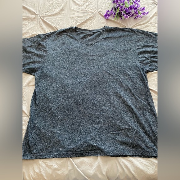 Bundle of 2 Men’s Shirts - Picture 6 of 6